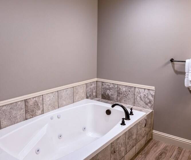 فندق Inn At Elijah Mclean S