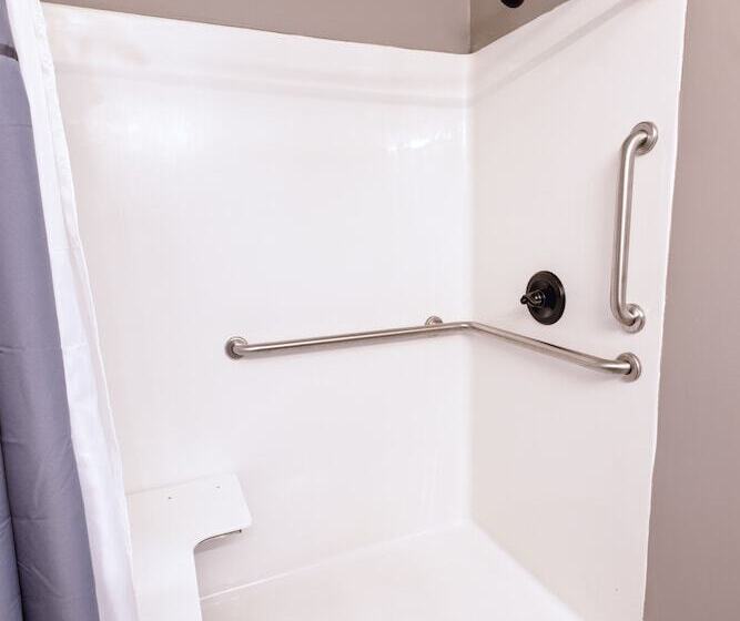 فندق Inn At Elijah Mclean S