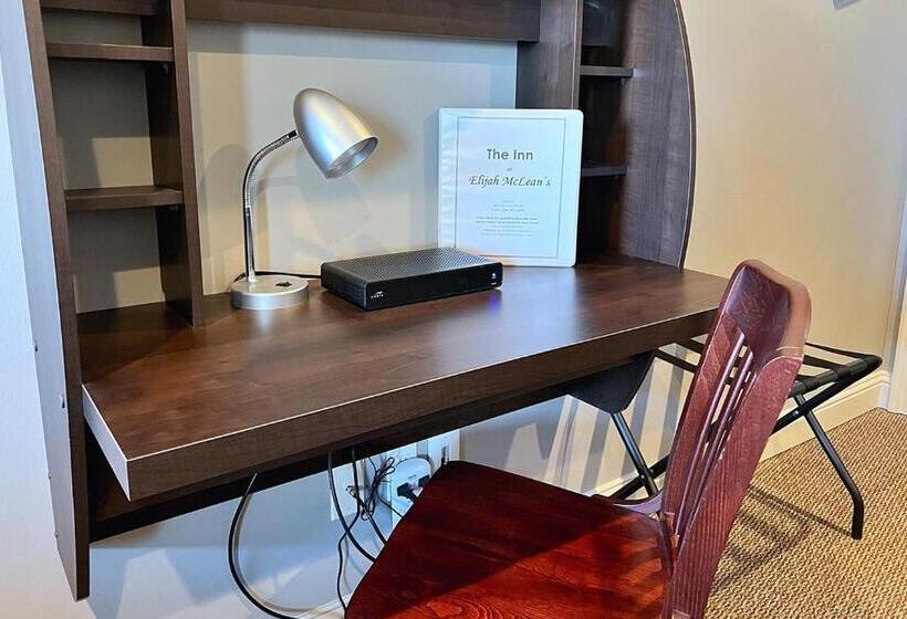 فندق Inn At Elijah Mclean S