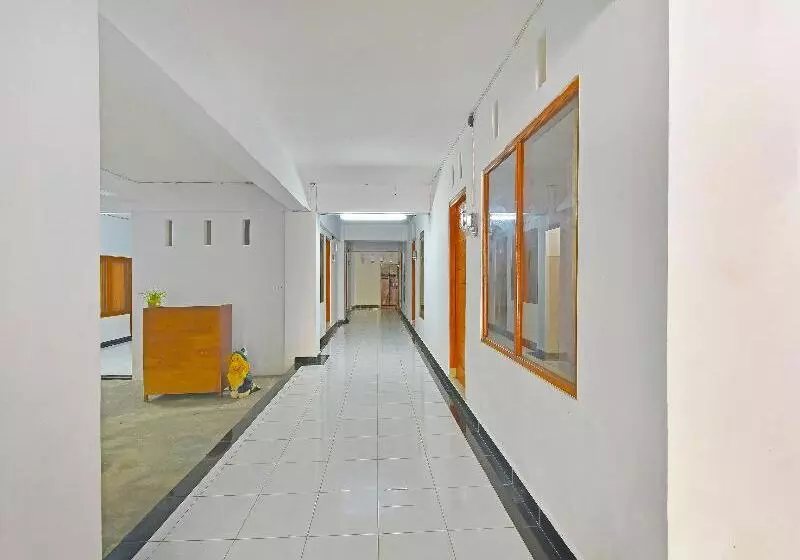 ホテル Oyo 90967 Soka Asri Guest House