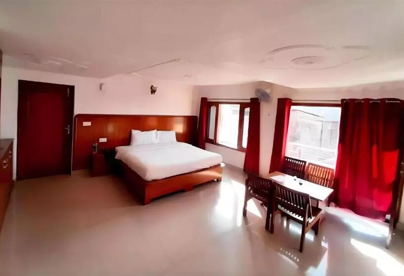 Hotelli Surya Regency Premium 3 Km Before Mall Road Kasauli