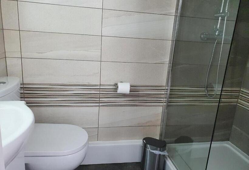 Ostello The Wheatsheaf Inn