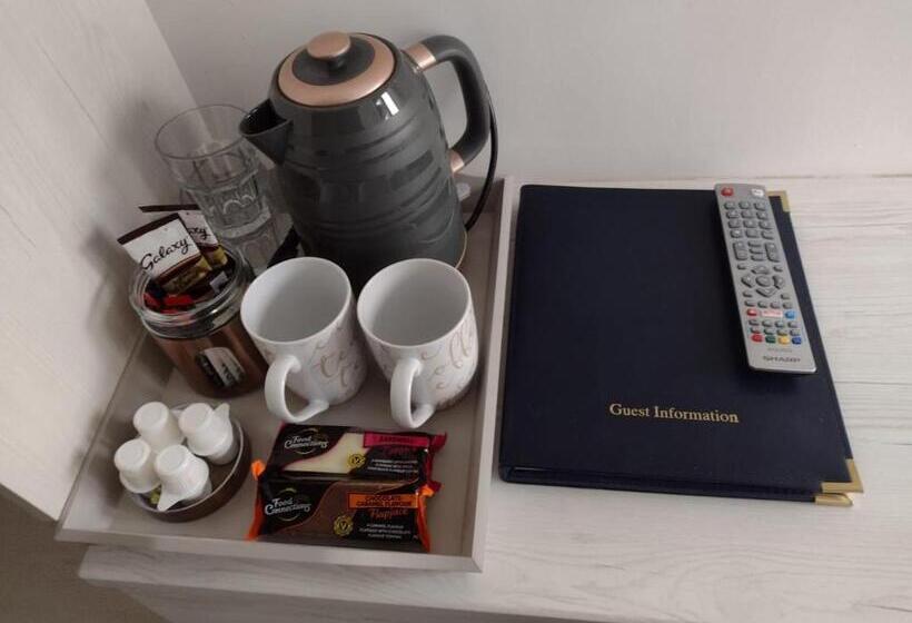 Ostello The Wheatsheaf Inn