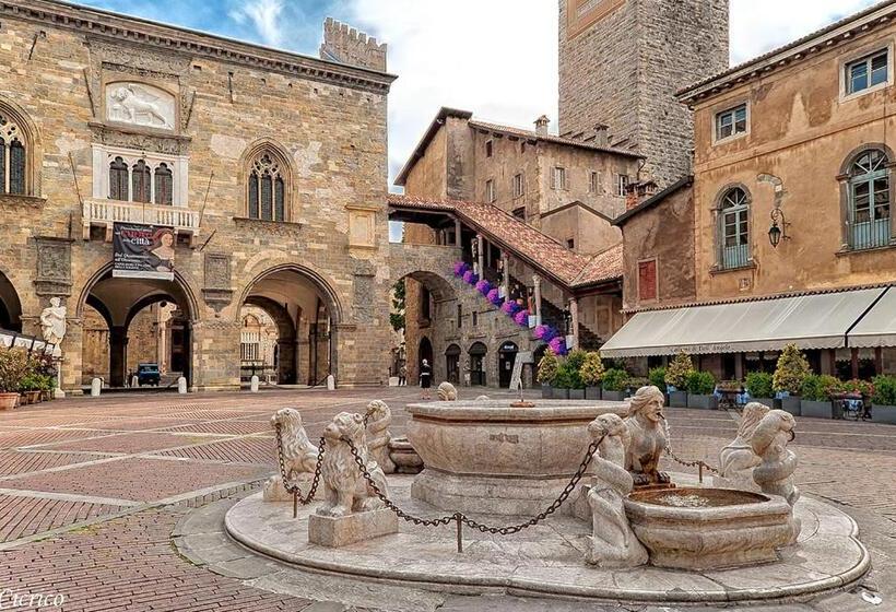 تختخواب و صبحانه Bergamoincity