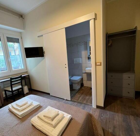 تختخواب و صبحانه Bergamoincity