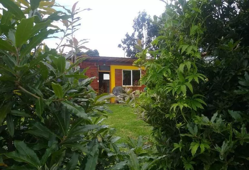 ベッドアンドブレックファースト Hospedaje Gratitud Guatavita