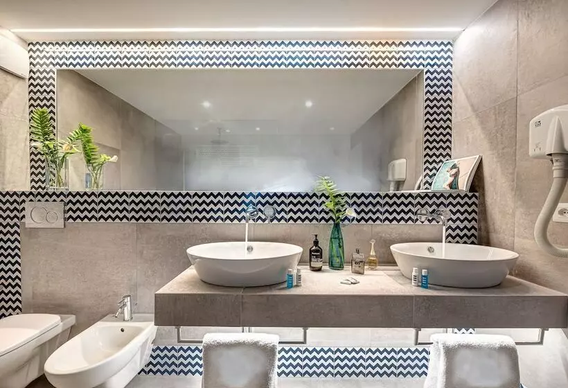 Blue Wave Experience Resort