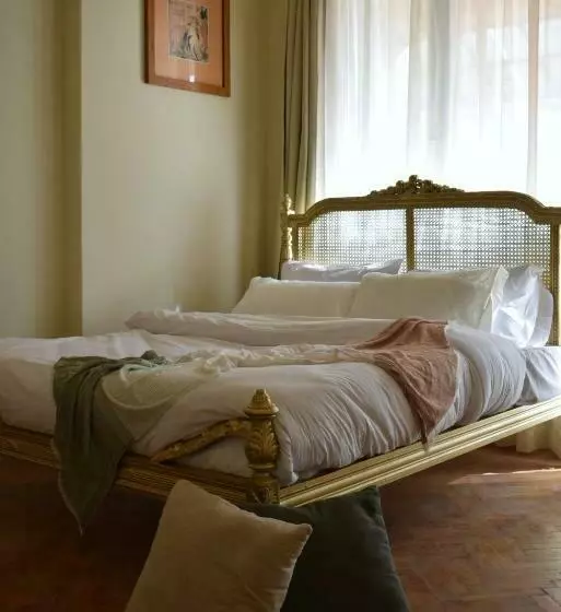 El Otel