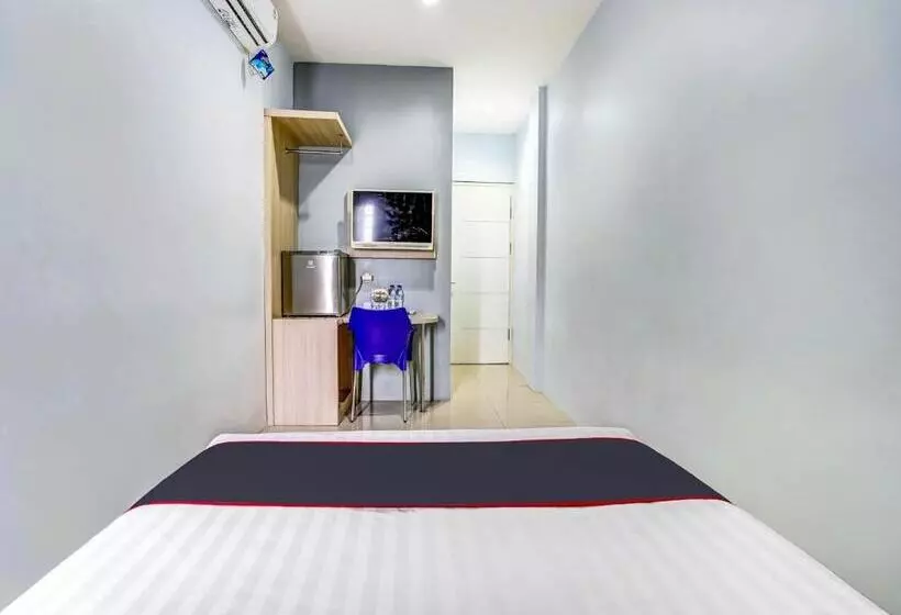 ホテル Capital O 90888 Bintang Diponggo Residence