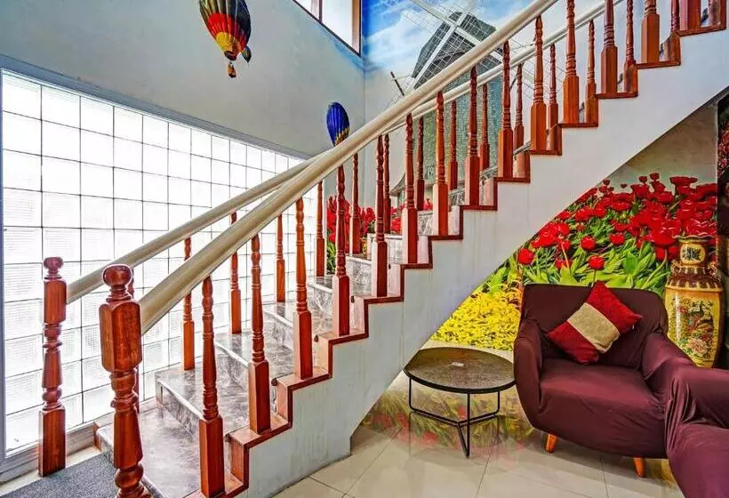 ホテル Capital O 90888 Bintang Diponggo Residence