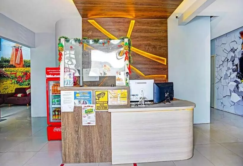 ホテル Capital O 90888 Bintang Diponggo Residence