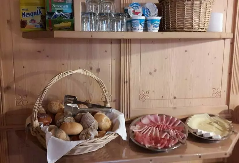 هتل Gasthof Jägerheim