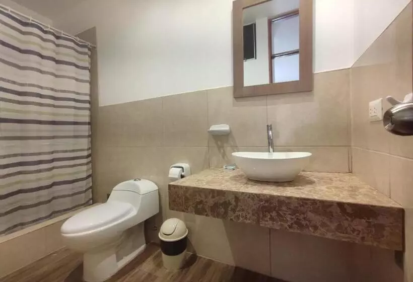 هتل La Colina