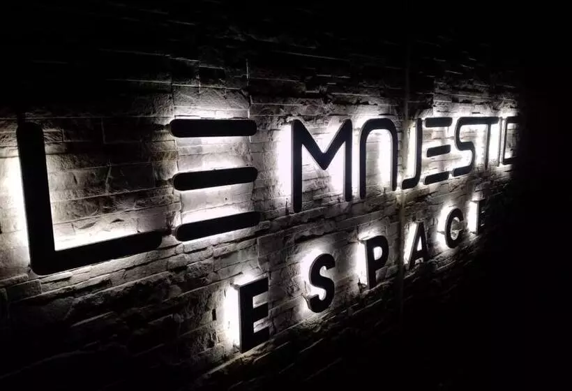 هتل Le Majestic Toamasina