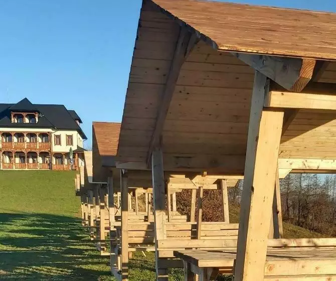 ホテル Maramures Belvedere