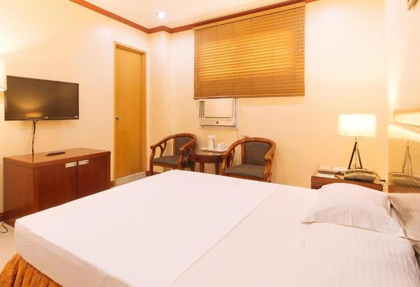 Peace Hotel By Reddoorz