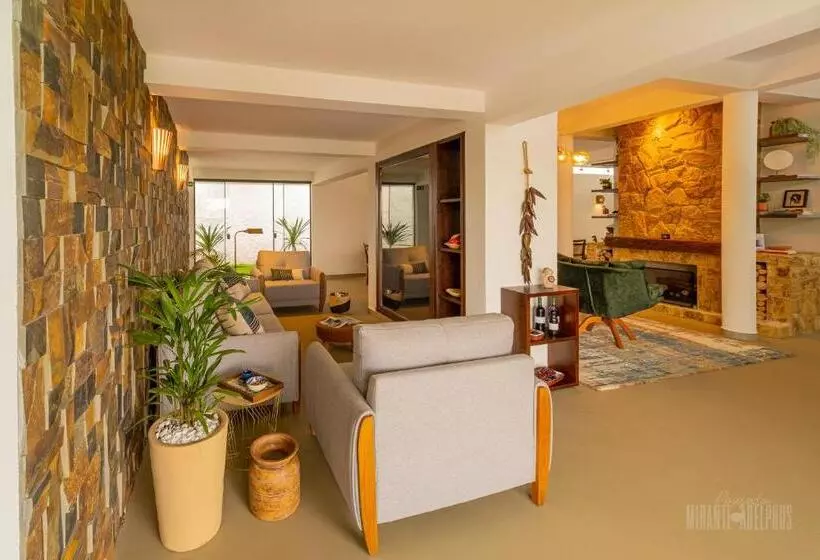 ホテル Pousada Mirante Dos Adelphos