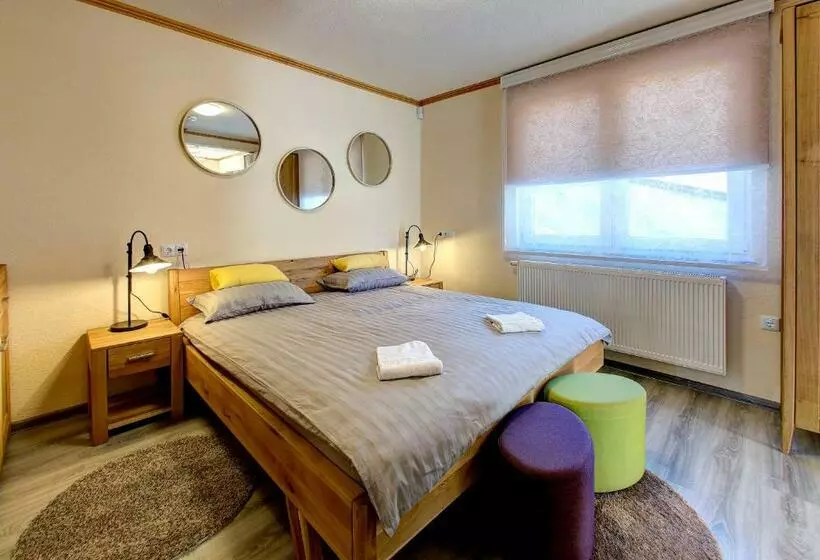 مُتل Apartmani Di Casa Dreams