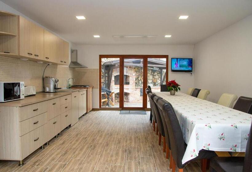 بنسيون Casa Dintre Brazi Hunedoara