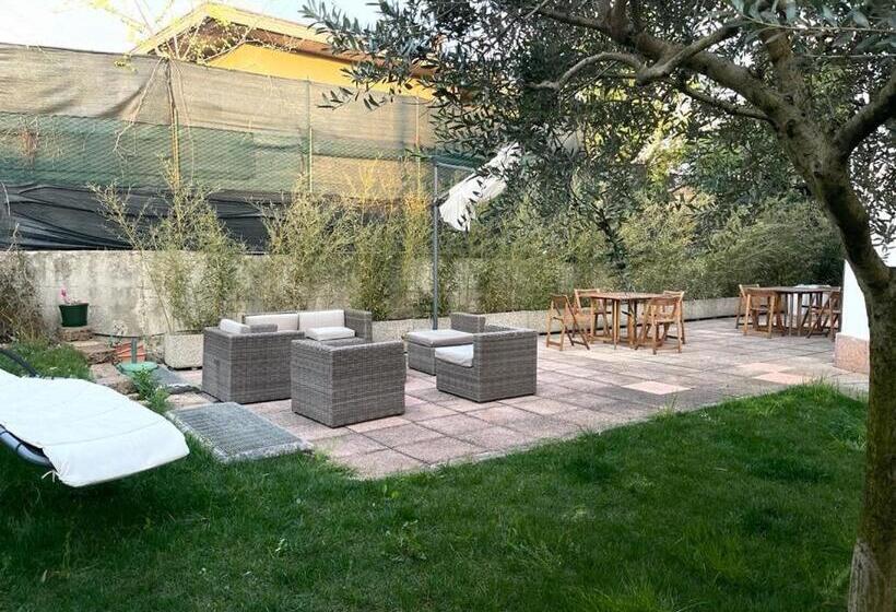 ペンション Casagnese