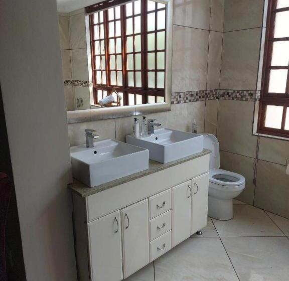 ペンション Garrett B&b