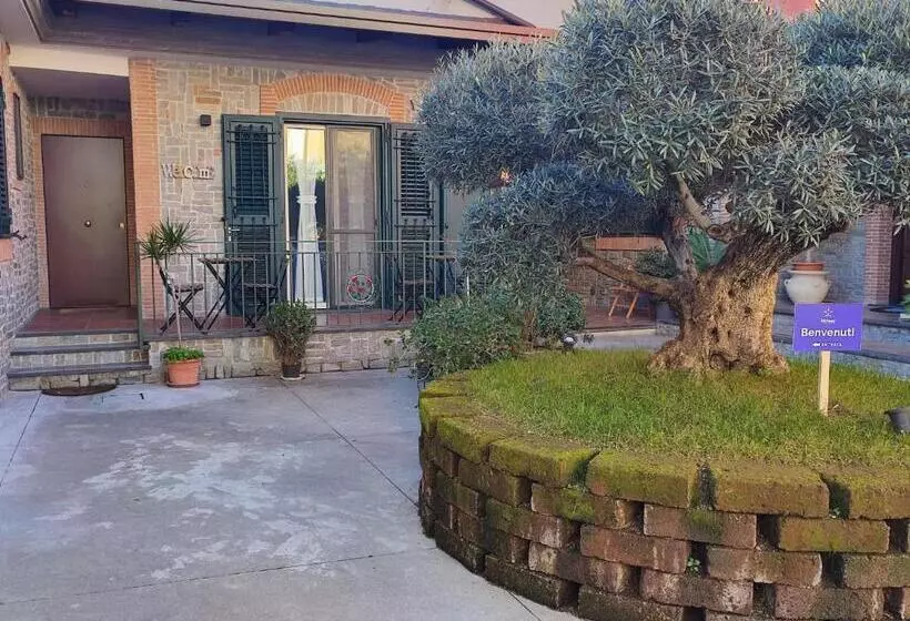 Majatalo Midway House Italy