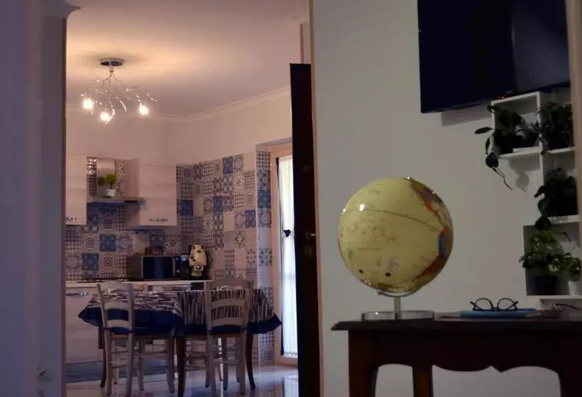 Majatalo Midway House Italy