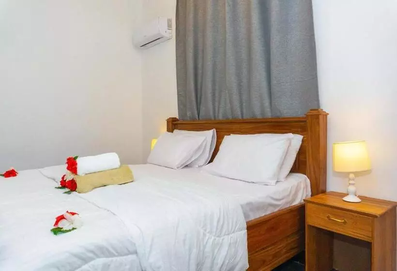 ペンション Tamu House Pajé Beach