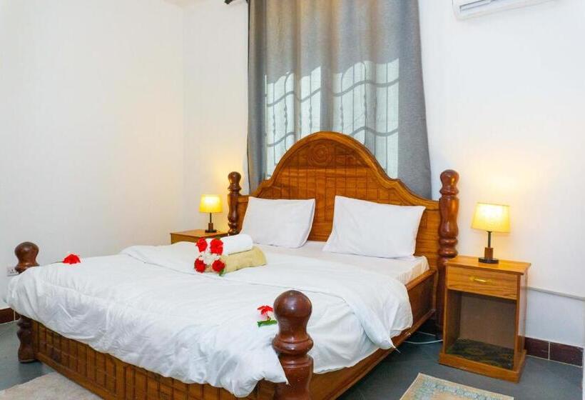 Pensionat Tamu House Pajé Beach