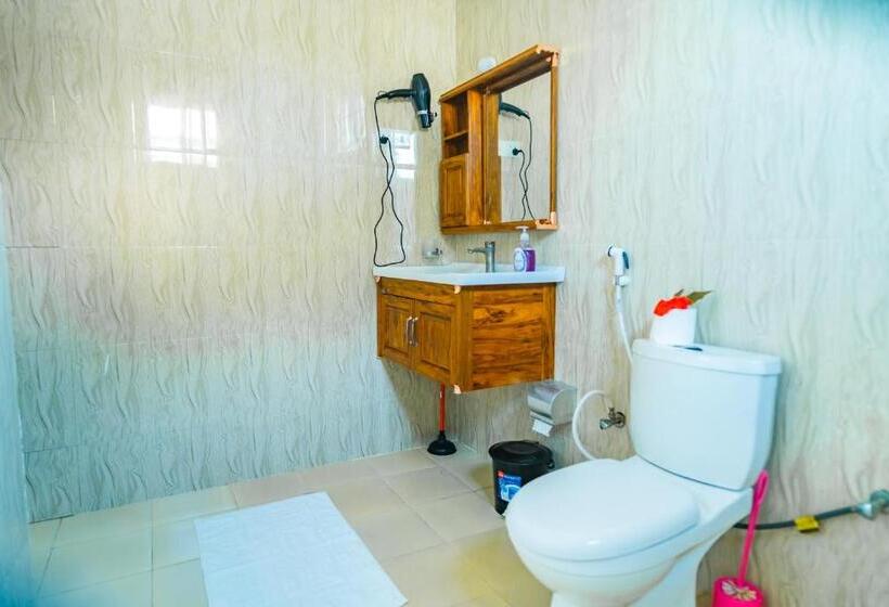 Pensionat Tamu House Pajé Beach