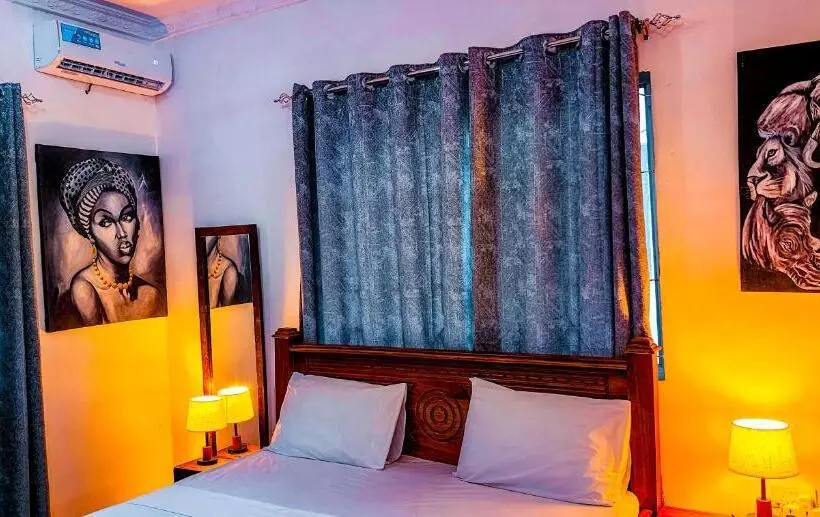 ペンション Tamu House Pajé Beach