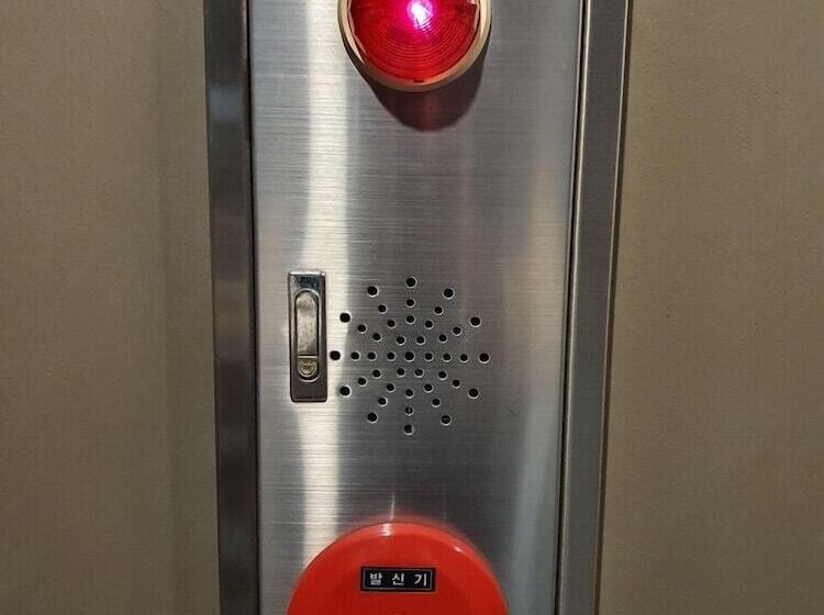 Hostel Dalgona Guesthouse