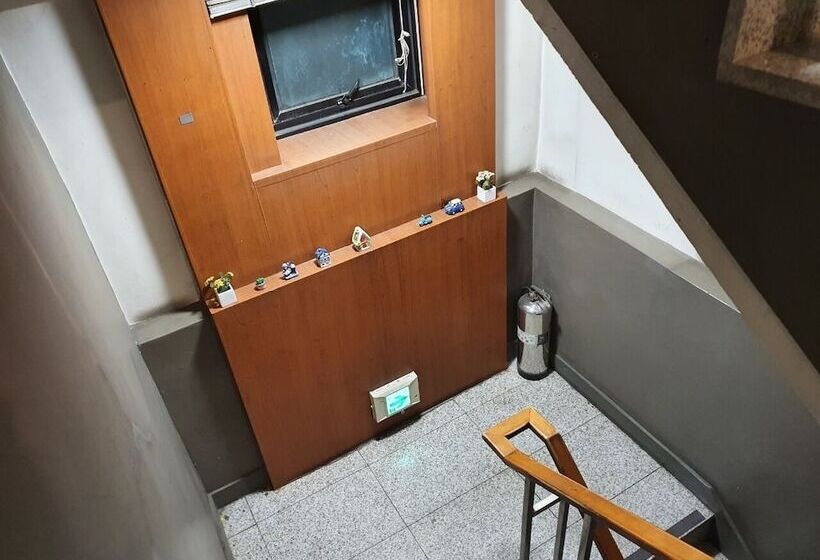 Hostel Dalgona Guesthouse