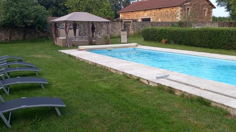 مبيت وإفطار Chambres D Hôtes La Babinerie