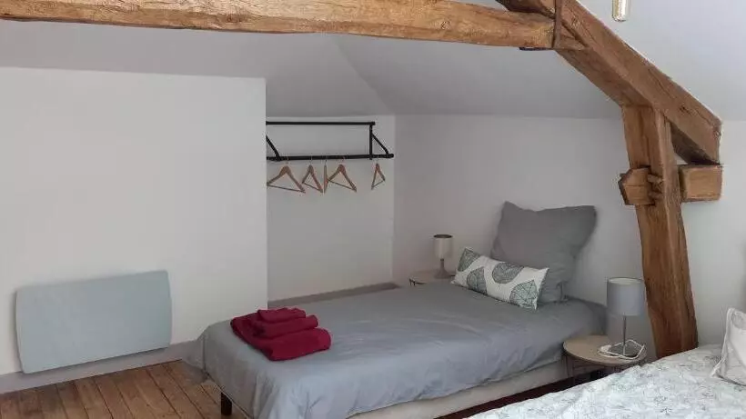 ベッドアンドブレックファースト Chambres D Hôtes La Babinerie