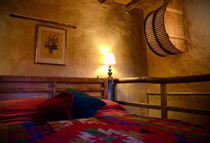 تختخواب و صبحانه Le Macine Del Perino