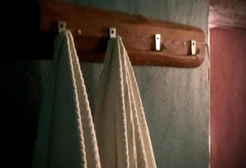 تختخواب و صبحانه Le Macine Del Perino