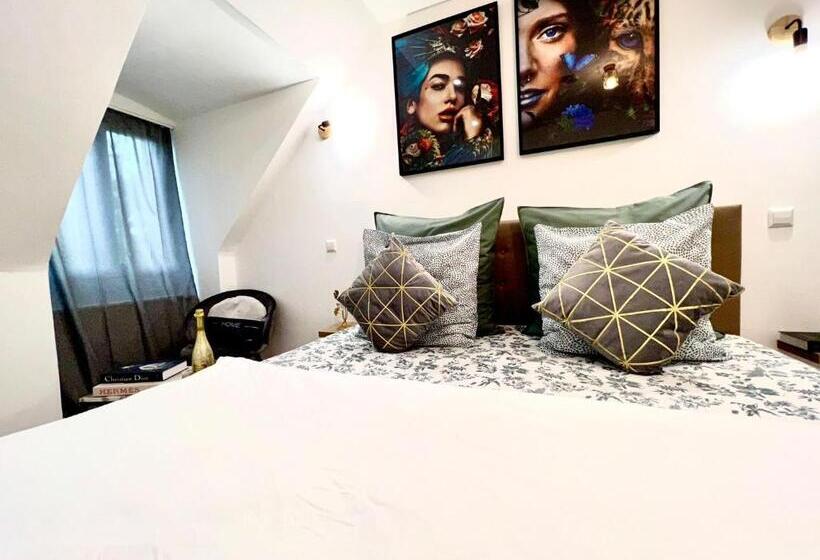 Aamiaismajoitus (B&B) Living Solution 24 Karlsruhe