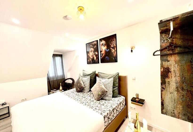 Aamiaismajoitus (B&B) Living Solution 24 Karlsruhe