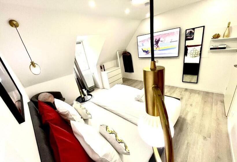 Aamiaismajoitus (B&B) Living Solution 24 Karlsruhe