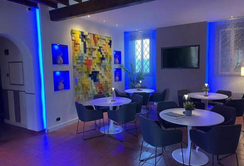 Hotelli Albergo Ligabue