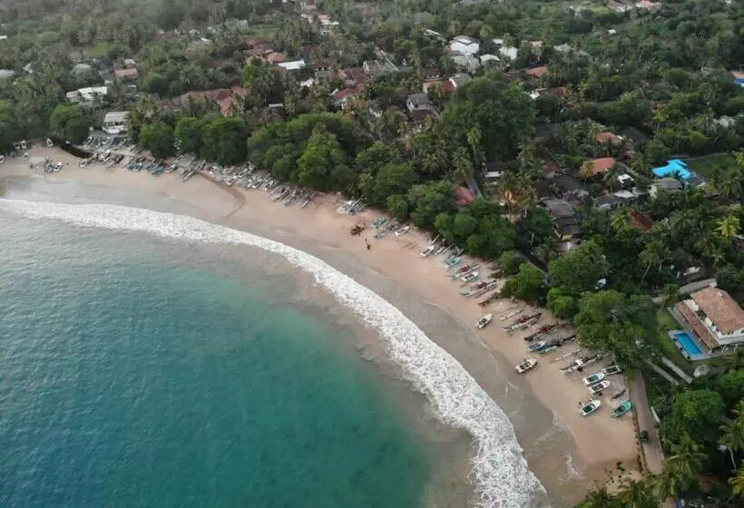 Hotelli Beacon By The Bay Villas And Suites By The Clarks