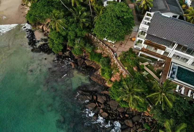 Hotelli Beacon By The Bay Villas And Suites By The Clarks