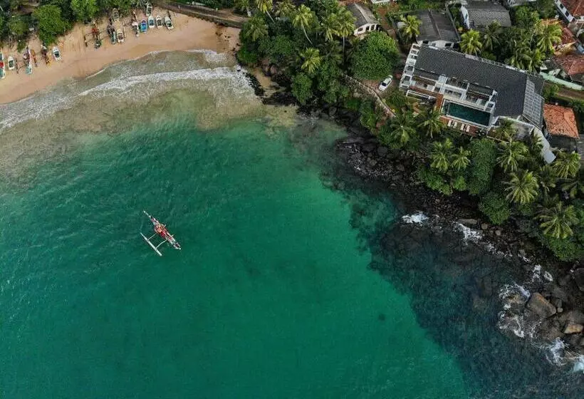 Hotelli Beacon By The Bay Villas And Suites By The Clarks