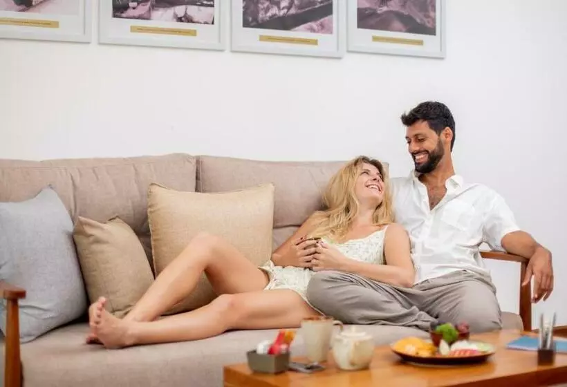 Hotelli Beacon By The Bay Villas And Suites By The Clarks