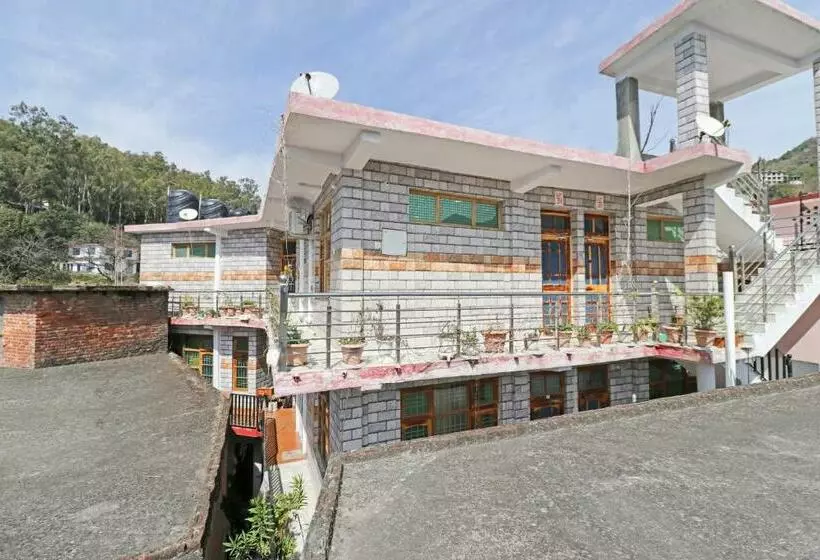 Hotelli Capital O 86239 Regency  And Restaurant