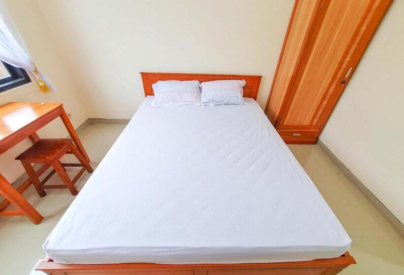 Hotel Griya Shinta Syariah Solo Mitra Reddoorz