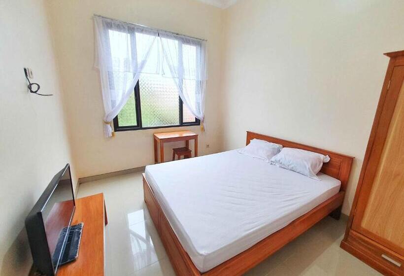 Hotel Griya Shinta Syariah Solo Mitra Reddoorz