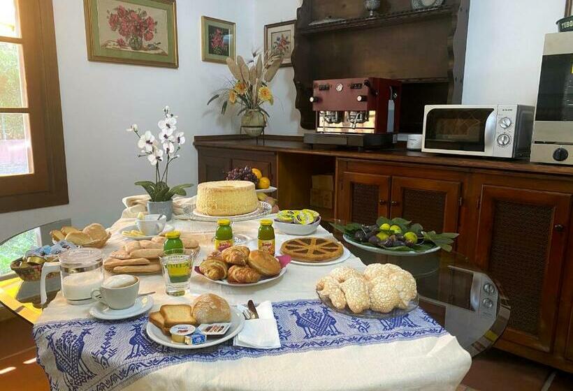 בית מלון כפרי Villa Silvana