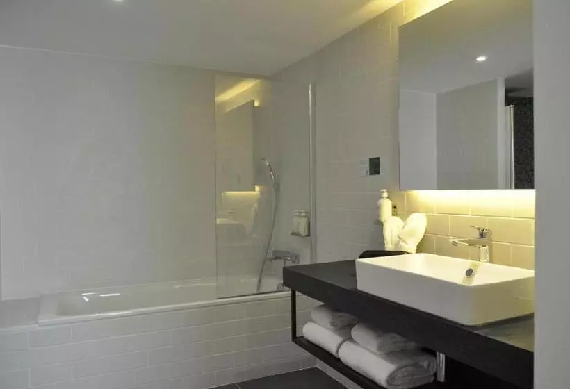 Hotelli Holiday Inn   Bordeaux Merignac, An Ihg